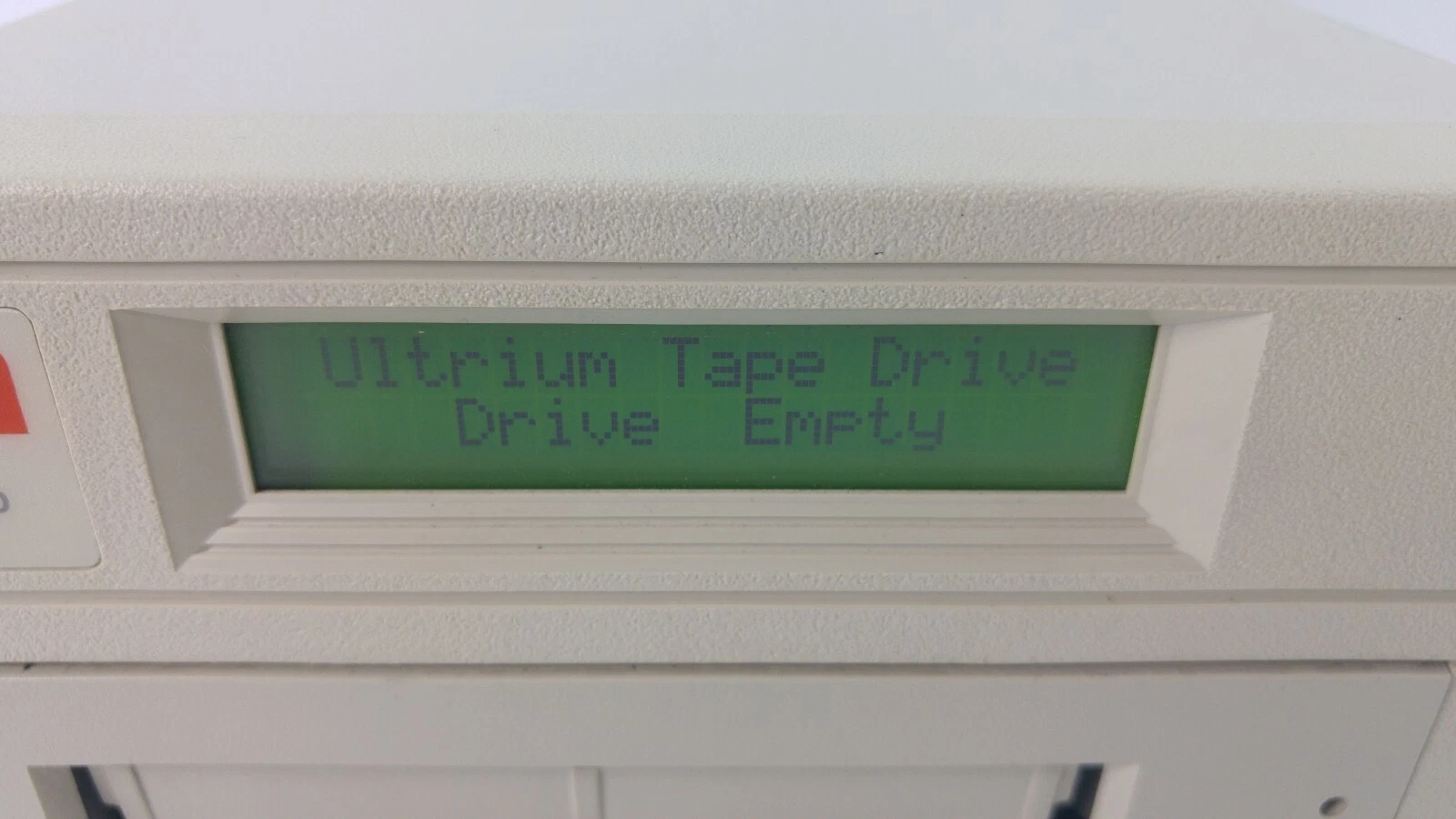 LTO200D LCD showing Ultrium Tape Drive, Drive Empty