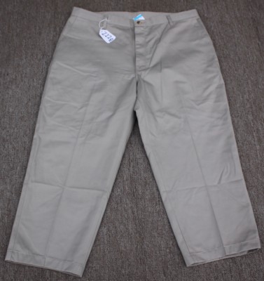TIMBER CREEK COMFORT KHAKI Pants for Men - W40 X L26. TAG NO. 222Q