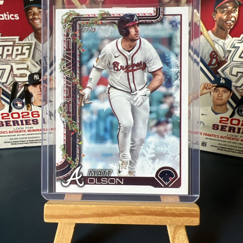 2025 Topps Holiday - Matt Olson #H15 Atlanta Braves 