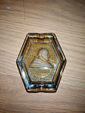 Dom Perignon 1638 - 1715 Champagne Moet & Chandon Portrait Glass Ashtray Ex Cond
