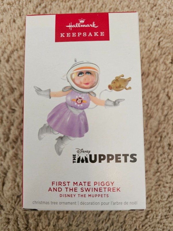 Brand New 2024 Hallmark Keepsake First Mate Piggy & the Swinetrek The Muppets