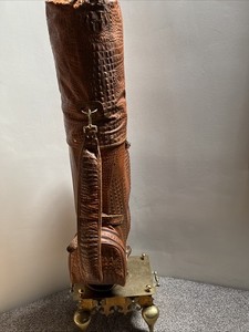Gorgeous New Alligator Golf Bag Retails For $ 49,000 Gator Crocodile