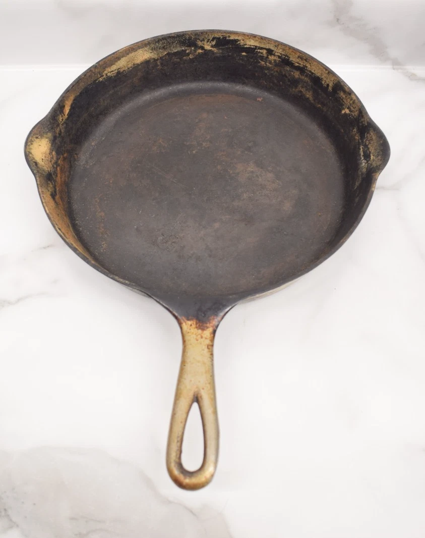 Vintage Griswold No. #8, 704G Cast Iron Skillet Erie PA U.S.A.
Opens in a new window or tab