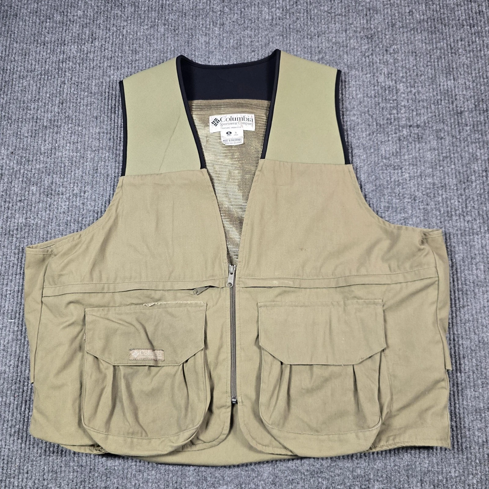Vintage Columbia Vest Mens XL Khaki Fishing Utility Mesh Multi Pocket Zip Back