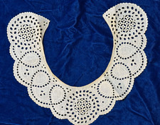 Antique/Vintage Eyelet Lace Collar Natural Cotton