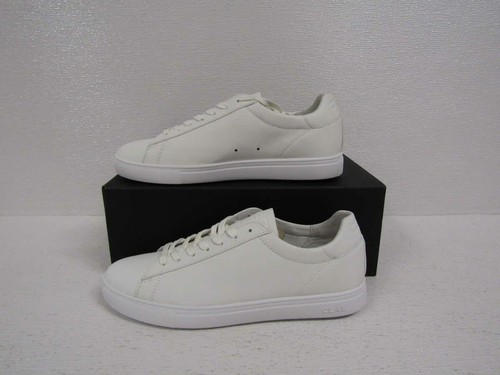 clae triple white