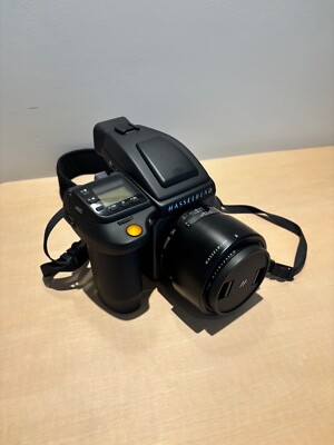 Hasselblad H6D-100c 100 MP Medium Format Digital SLR Camera, HC Macro 120mm Lens