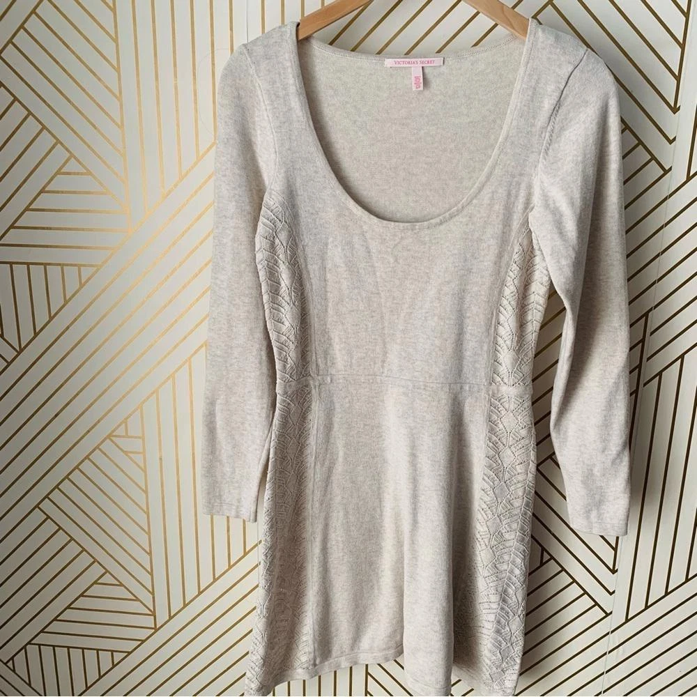 UNDERCOVER Abito maglione Victoria's Secret misto cotone panna aderente e svasato maglia a pois