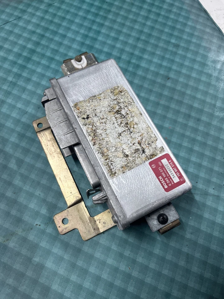 Módulo de unidad de control ABS 701907379A Volkswagen Transporter T4 VW - Imagen 4 de 4