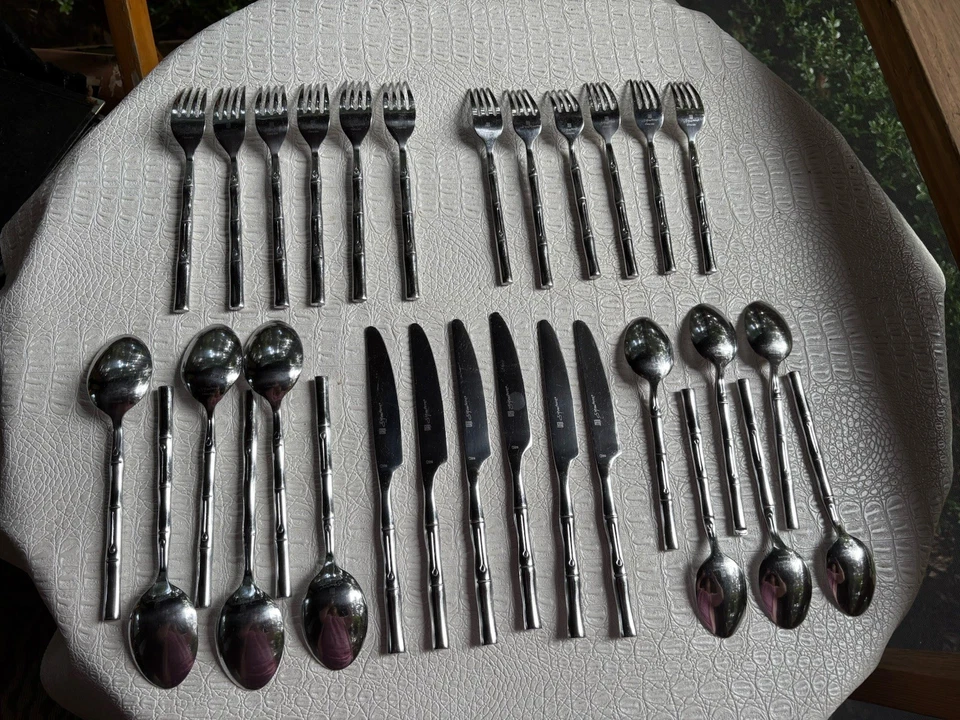 Cubiertos de bambú Hampton Forge servicio exclusivo para 6 acero inoxidable 30 piezas Foto 2 de 4