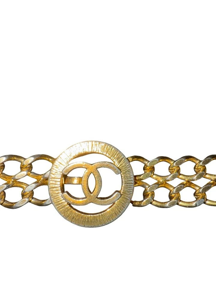 Authentic CHANEL Vintage Gold Chain Belt – Timeless Classic - Image 2 of 4
