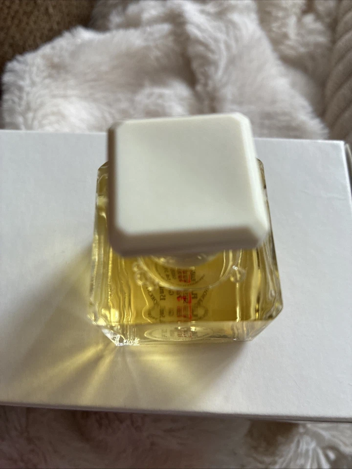 Aceite de perfume Gardenia Sheer Essence Gardenia de Avon 15 ml 0,5 FL OZ de colección Foto 2 de 4