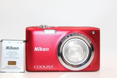 Nikon Coolpix Digital Camera S2700 16MP Wide 6x Zoom Red Charger