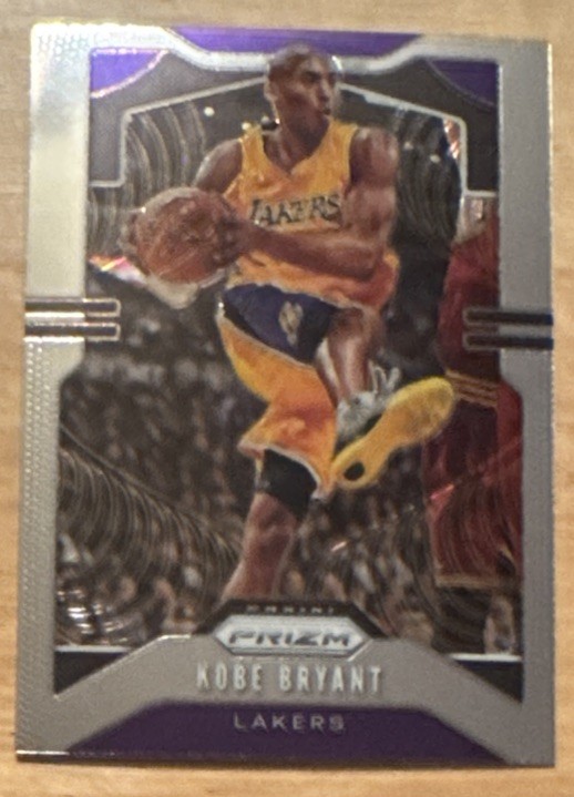 Kobe Bryant 2019-20 Panini Prizm Card #8 (1613)