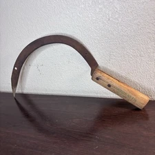 Vintage Champion True Temper No. 1  1/2 Wooden Handled Sickle