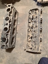 1972 1973 Ford 302 Small Block Sbf Cast Iron Cylinder Heads Single 12 1972 1973 Ford 302 Small Block Sbf Cast Iron Cylinder Heads Single 12