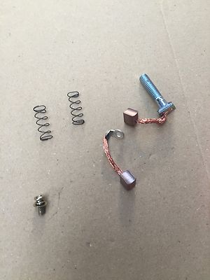 PASST FÜR HONDA ANF125 INNOVA 2003-2013 STARTERBÜRSTE TERMINAL KOHLE CARBON SET