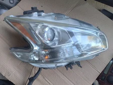 2009 - 2014 NISSAN MAXIMA PASSENGER HID XENON HEADLIGHT