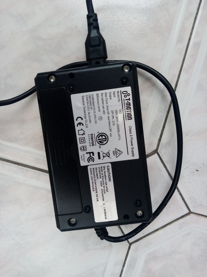 Recliner/Riser Grosvenor Chair In Bravia Green Leather With Remote eBay