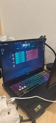 MSI Vector A18 HX A9WHG, 18  oled display, Ryzen 9 - RTX 5070ti, 32gb ram, 2TB.
