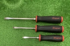 Snap-on SGD2 4 6 Flat Slotted Screwdriver 3pc Set Red Soft Grip Handle