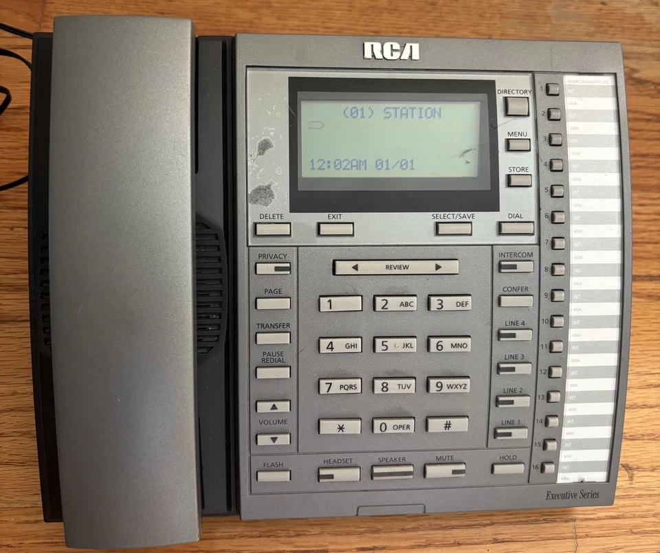 RCA Executive Series Model 25403RE3-A Phones - Image 4 of 4