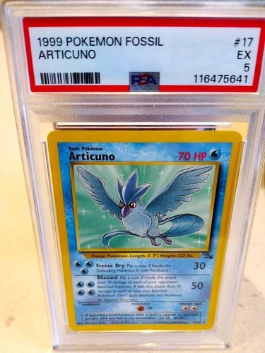 Pokemon Card Articuno Freeze Dry Fossil 17/62 PSA 5  70 HP 1999