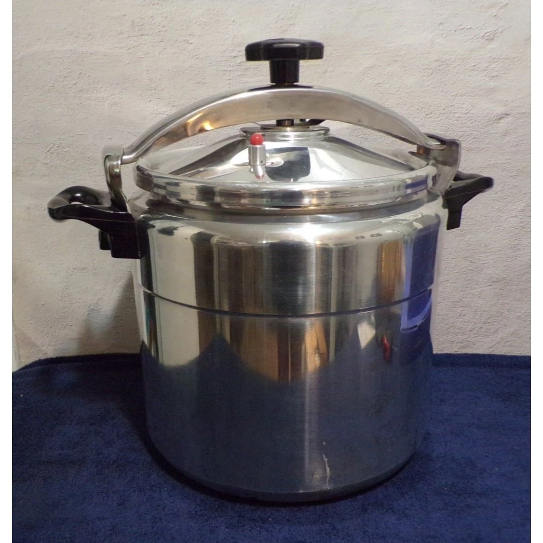 Country Cookware 25QT Pressure Cooker Good Seal Heavy Gage 2 Settings
Opens in a new window or tab