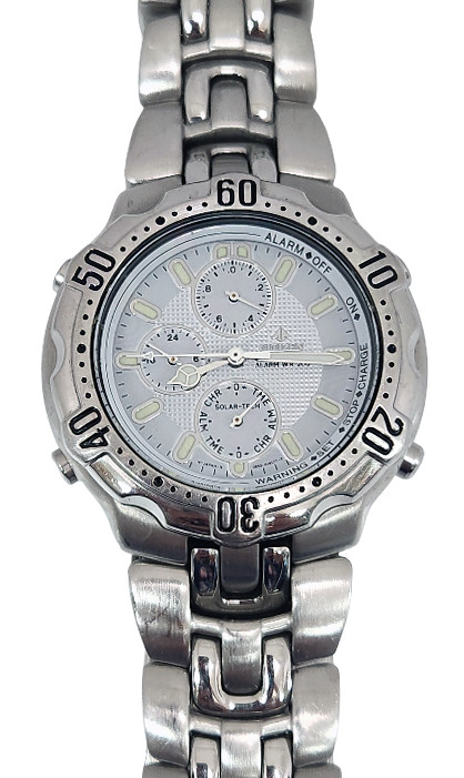 watch Citizen alarm chronograph Eco-drive Vintage #CTECOD05 - vintagewatches.pk