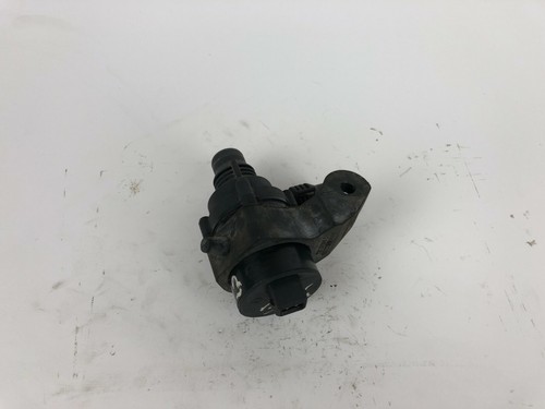 BMW 7er Serie E65 E66 E67 Zusätzliche Hilfswasserpumpe 6922699