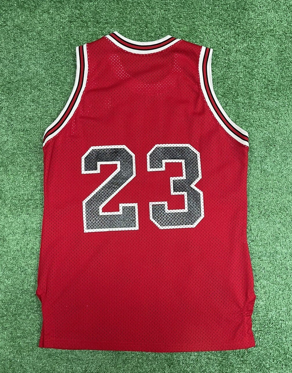 Vintage Sand Knit Chicago Bulls Michael Jordan Size 40 Authentic