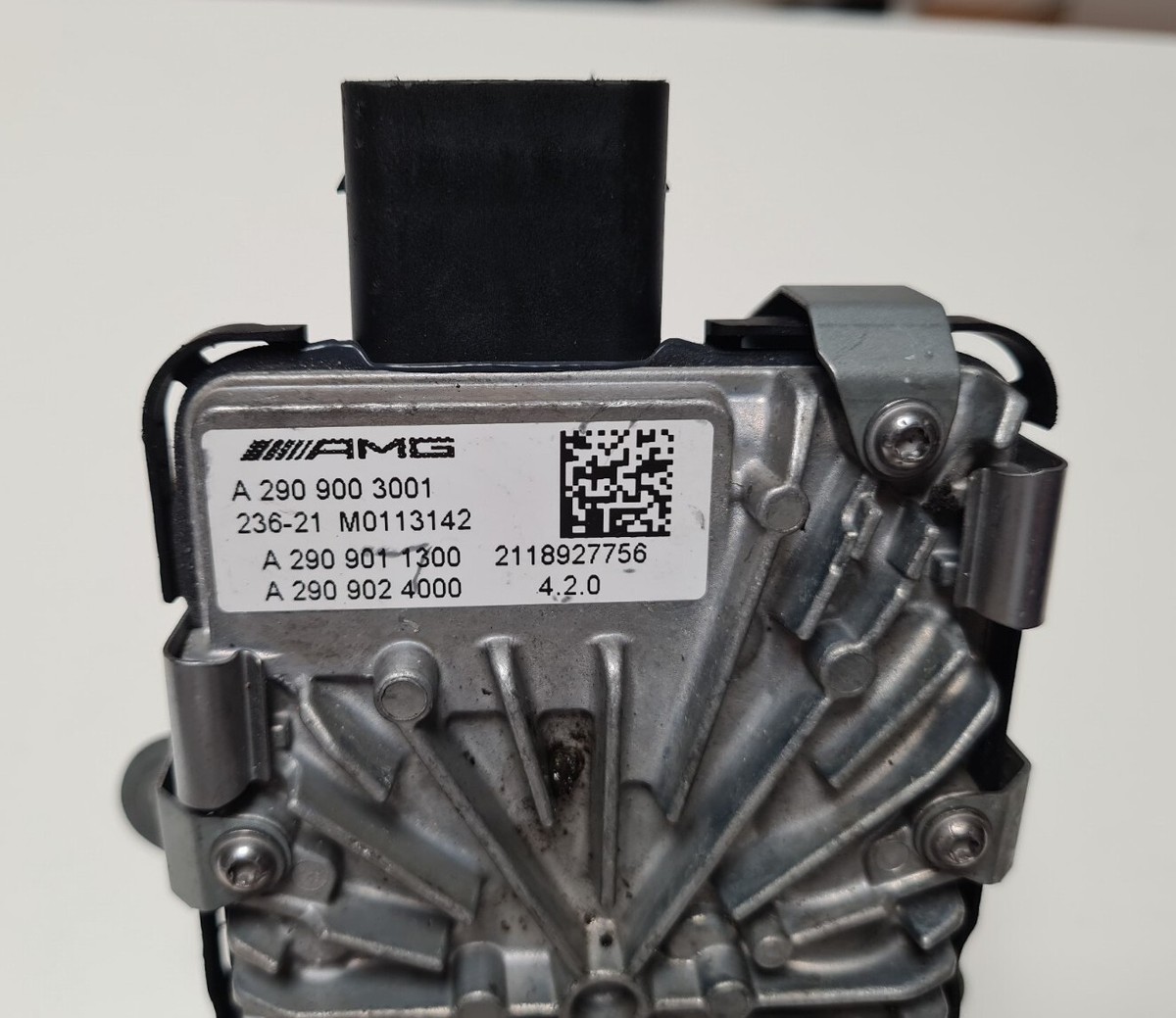 Original Mercedes Stellmotor Verteilergetriebe Längsmomentenmodul 