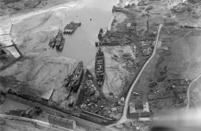 Thomas Ward and Sons Shipbreaking Yard Inverkeithing Scotland 1930s OLD PHOTO 7