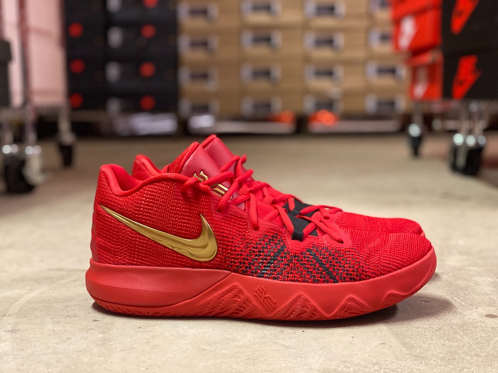 nike kyrie flytrap red & gold