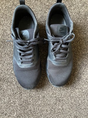 nike air max tavas trainers