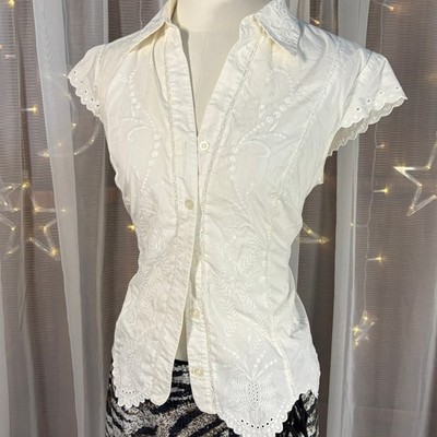 DressBarn White Cotton Eyelet Embroidered Button Front Blouse Cottagecore M