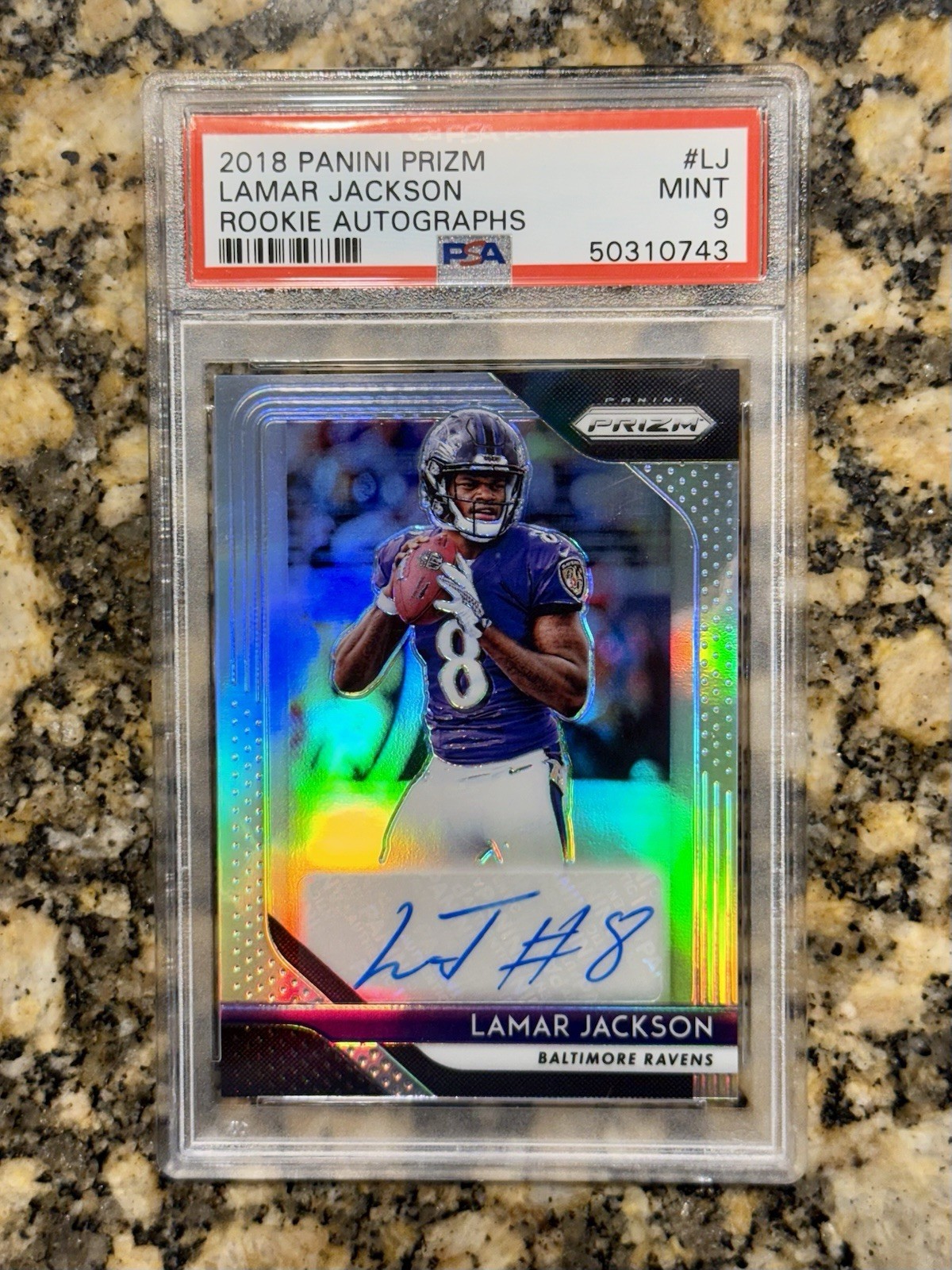 2018 Panini Prizm Lamar Jackson Rookie Silver Prizm Autograph - PSA 9 Mint