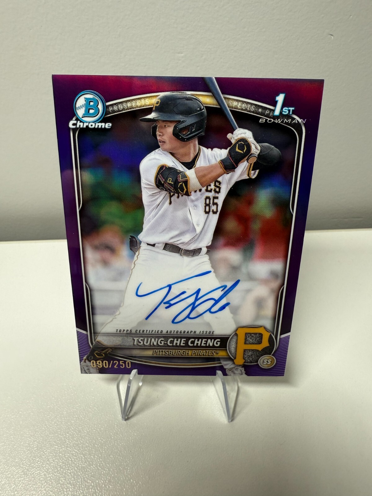 Tsung-Che Cheng 2025 Bowman Chrome 1st Purple Refractor Auto /250 #CPA-TC