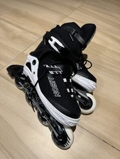 Black And White Adjustable Roller Skates for Unisexual Men Women Wheels Eu 39-42