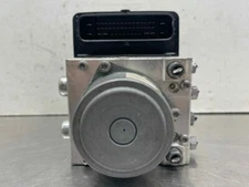 2016-2017 Jeep Renegade ABS Anti-Lock Brake Pump Assembly OEM