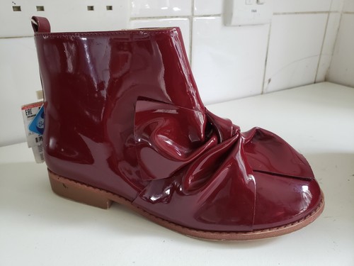zara red booties
