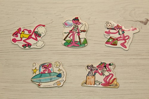 5 CROMOS TROQUELADOS "LA PANTERA ROSA" LOS DISFRACES LUMINOSOS MATUTANO 1984 - 第 1/2 張圖片