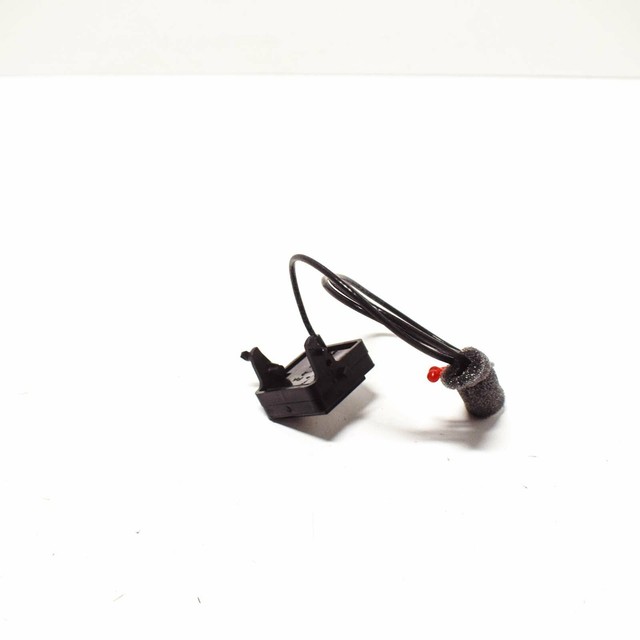 MB E W213 Front Door Mirror GPS Navigation Antenna A213905440128 NEW