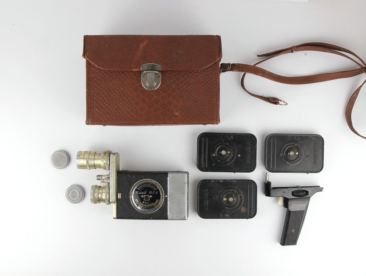 Soviet Film Cinema Movie Camera KIEV 16S-3 Lens RO-51 Lens Soviet Film Cinema Movie Camera KIEV 16S-3 Lens RO-51 Lens