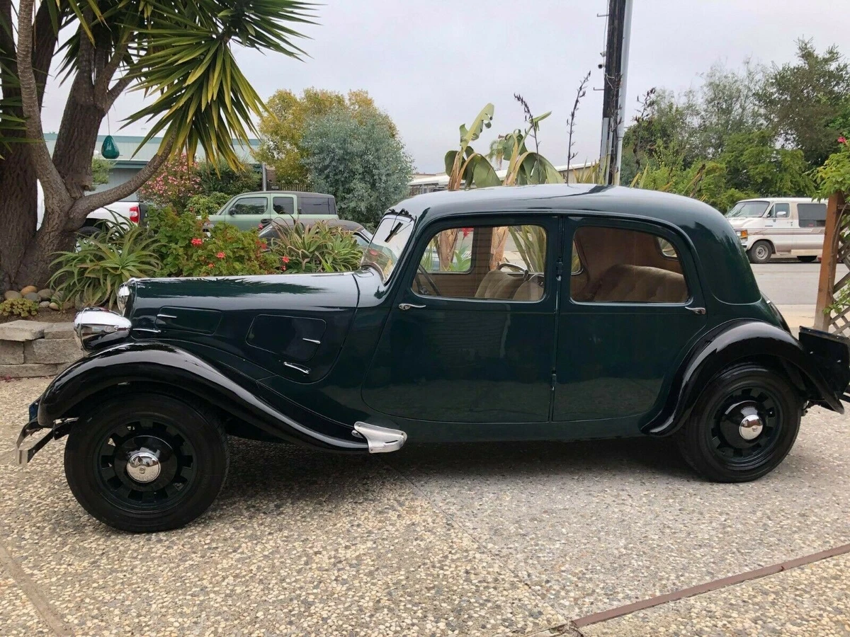 1939 Citroën Traction Avant Is Stunning WW2 Period Piece