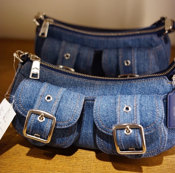 NWT Coach Ashton Bag In Signature Denim CAK44 Denim/Silver/Indigo