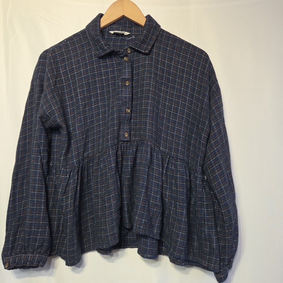 American Eagle Women’s XS Blue Plaid Long Sleeve Button Front Tiered Blouse