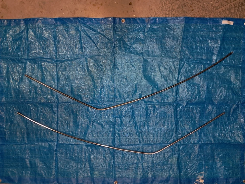 Juego completo de protectores de lluvia/ajuste cromado Datsun 240z/260z/280z menos conectores/esquinas. Foto 3 de 4