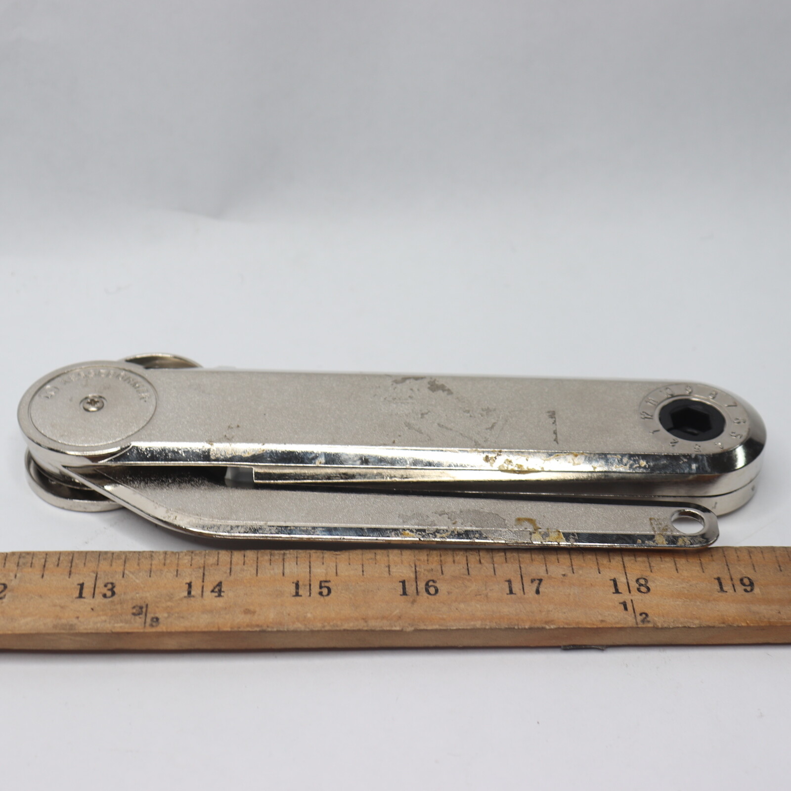 Heavy Duty Gas Springs Lid Support Hinge with Soft Close Tilt Up Door