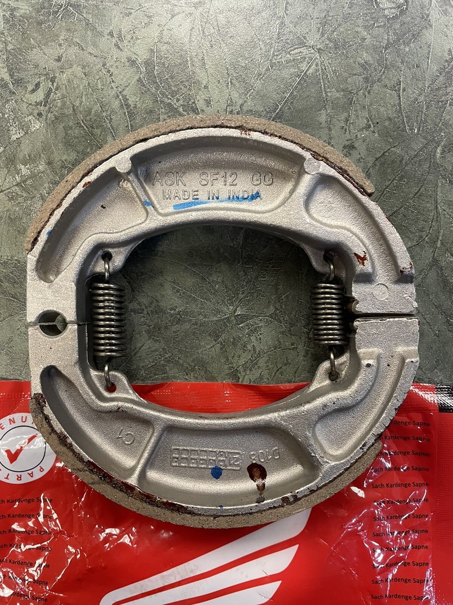 2022-2023 Honda Navi NVA110B Genuine OEM Front Brake Shoes | 06430